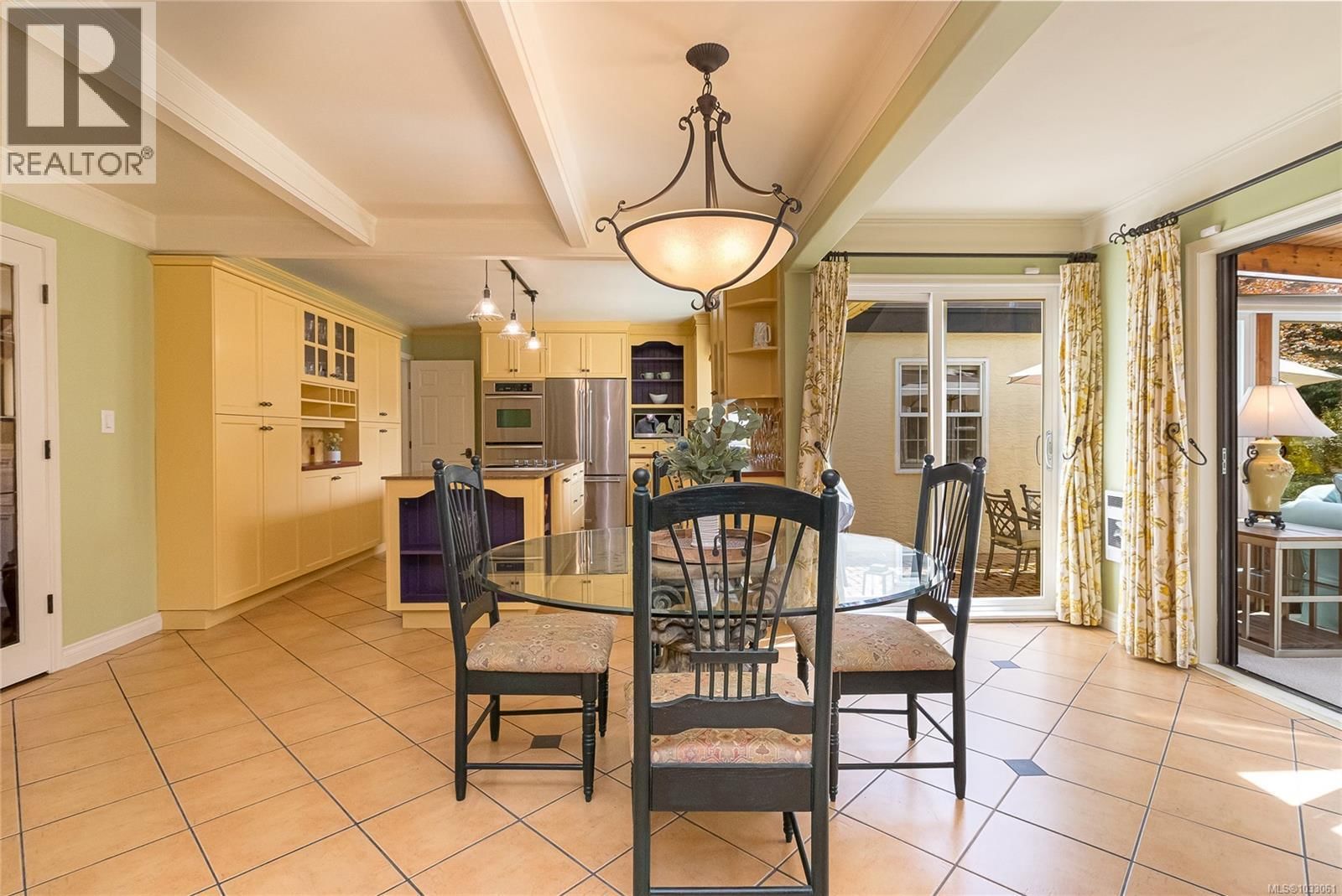 2557 ANNABERN CRESCENT Image 17