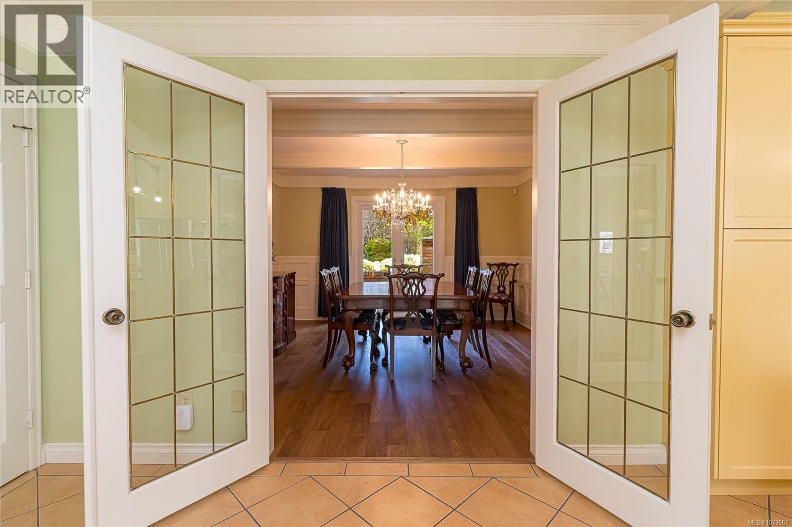 2557 ANNABERN CRESCENT Image 7