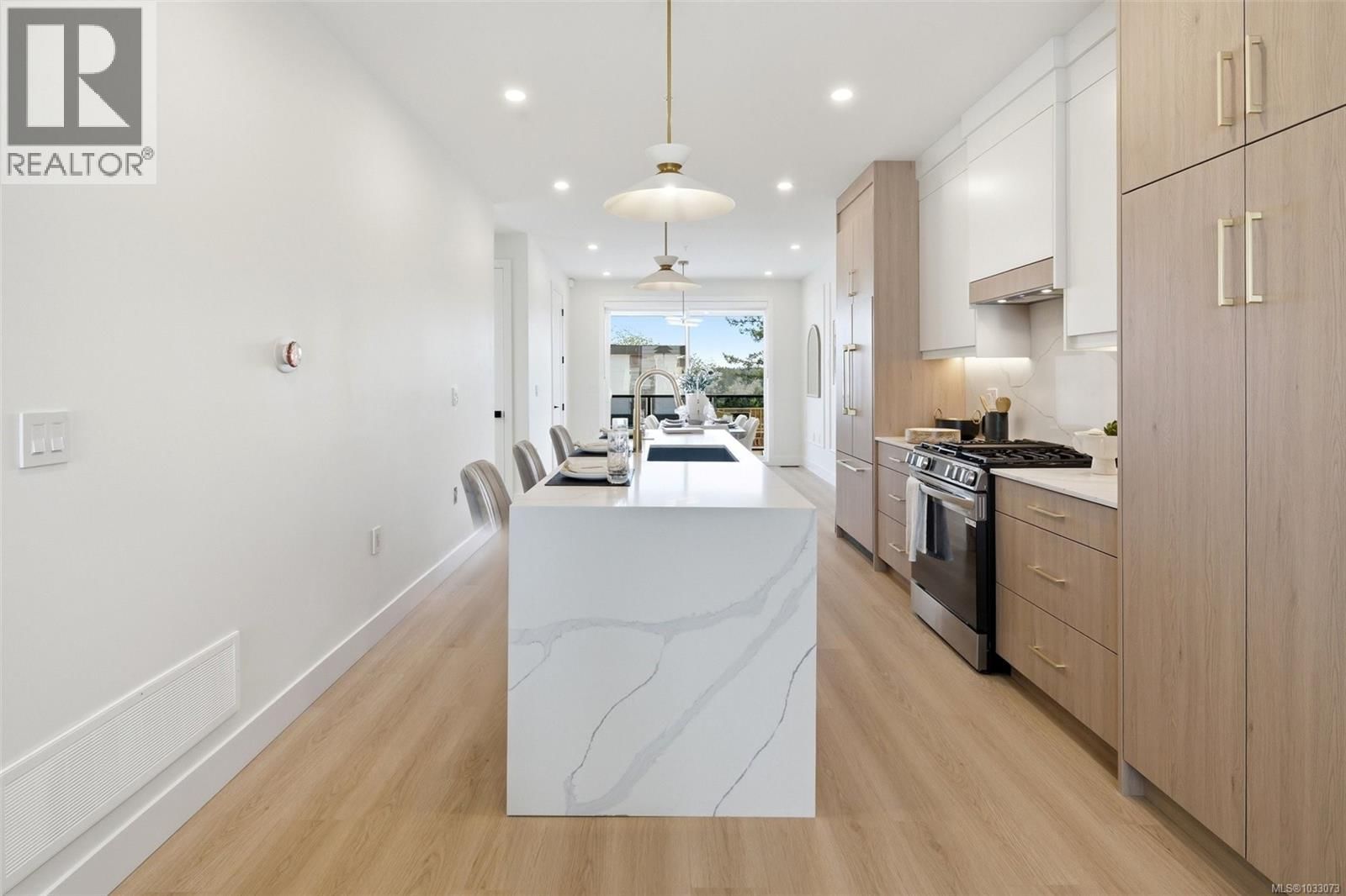 2124 KINGBIRD DRIVE Image 10