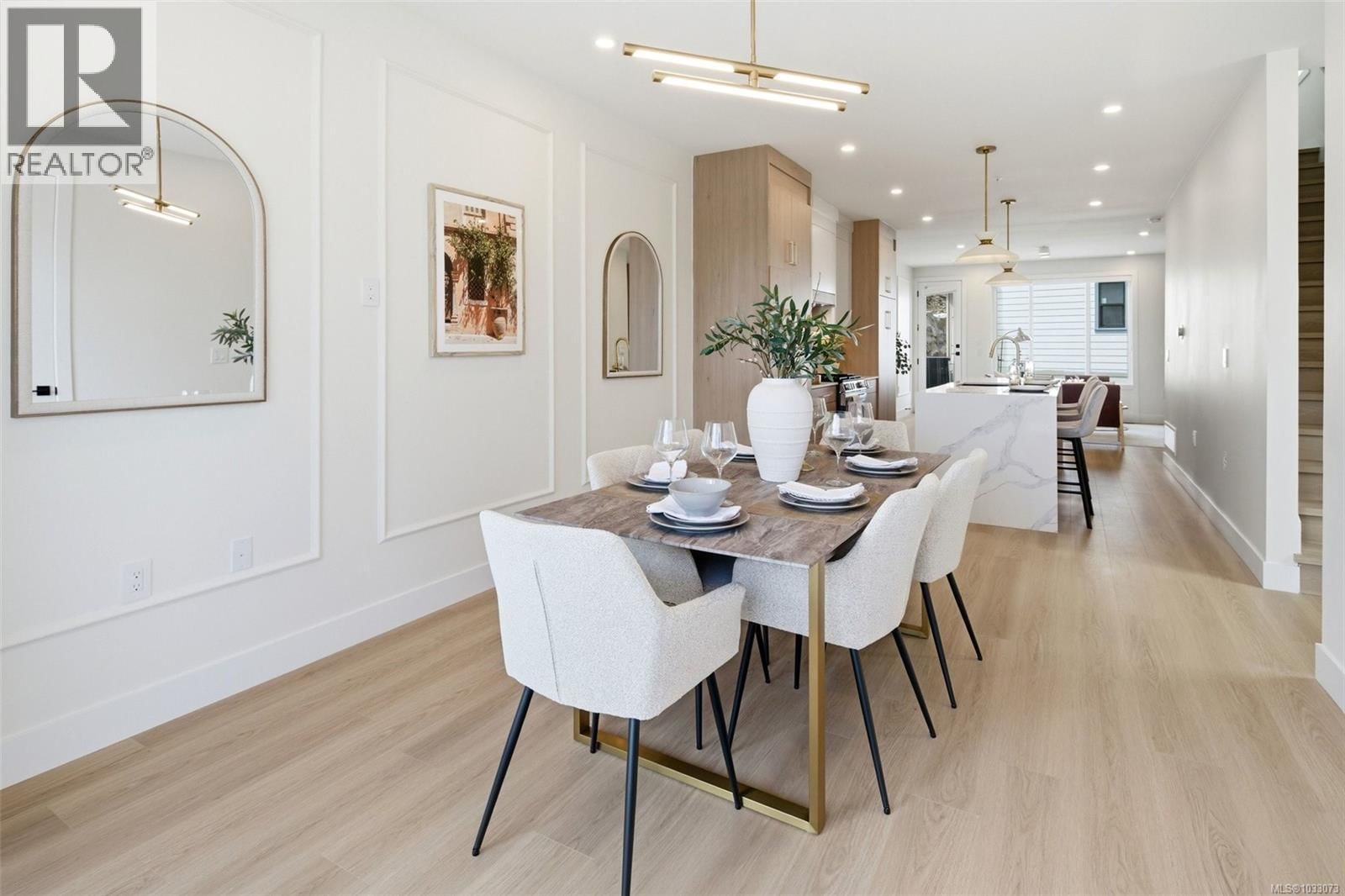 2124 KINGBIRD DRIVE Image 17