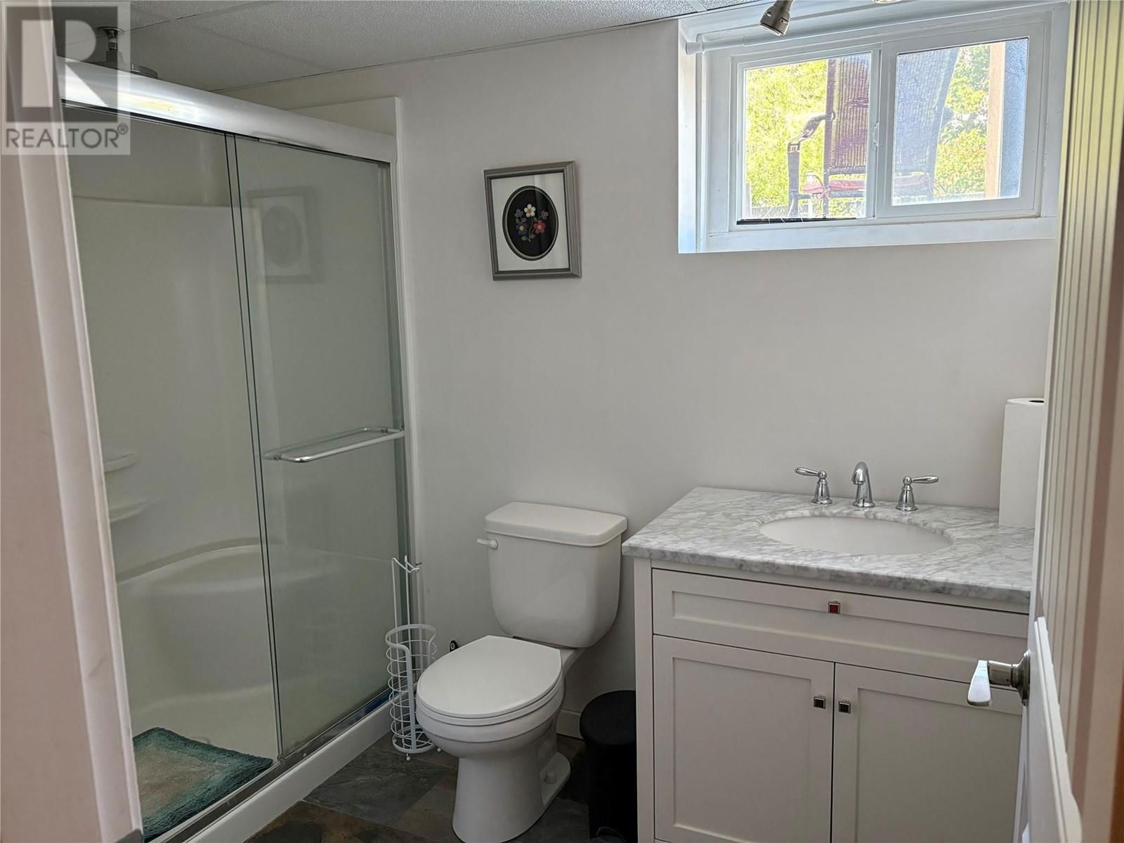 1368 BING AVENUE Image 27