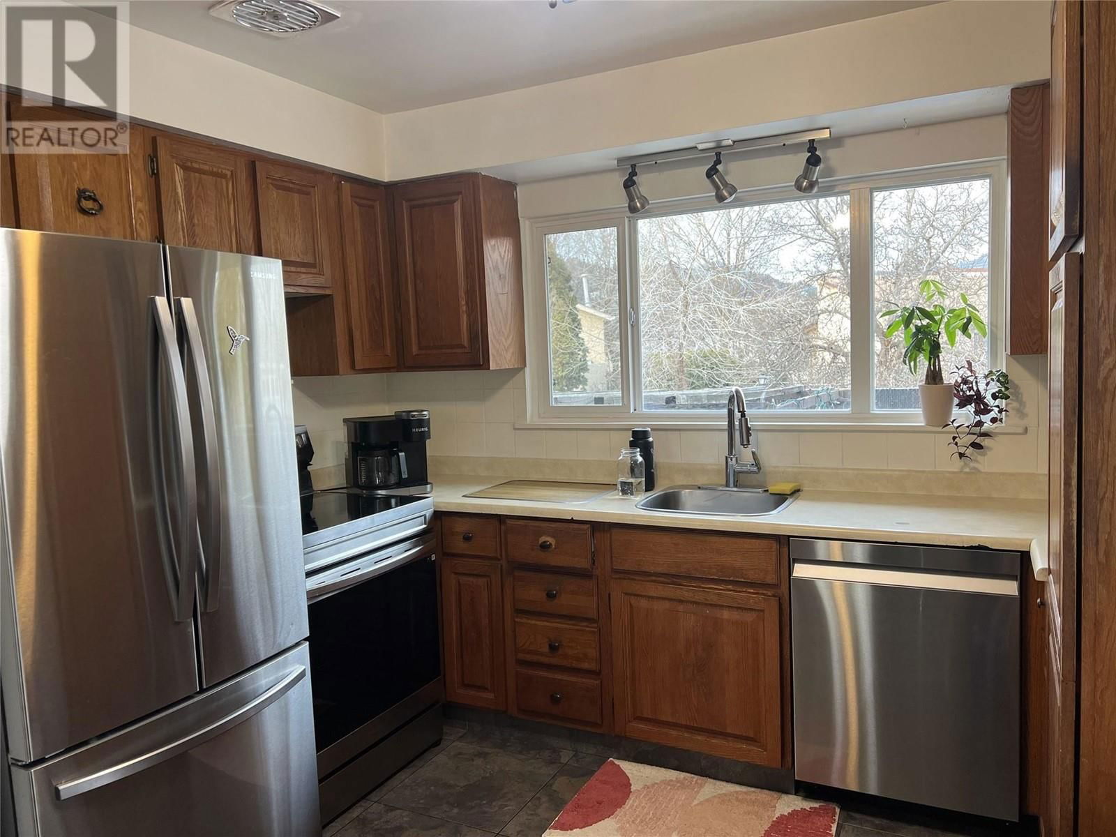 1368 BING AVENUE Image 5