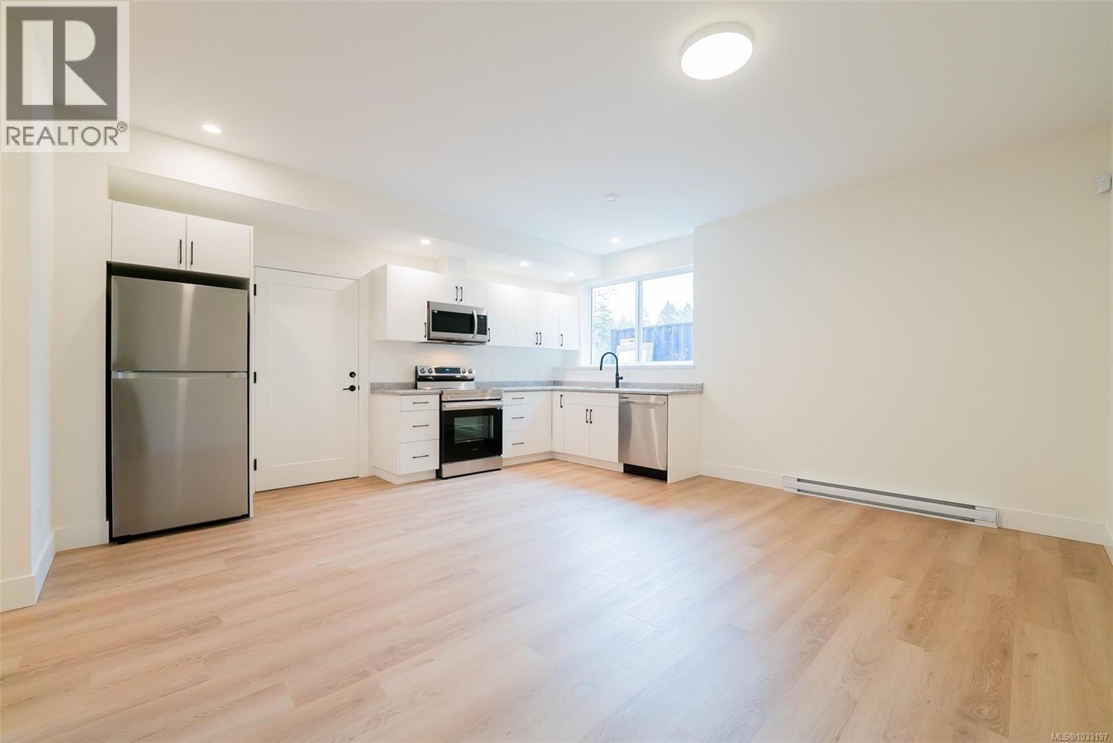 111 Raven Way property photo