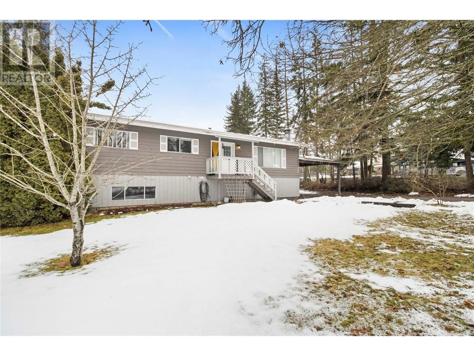 880 28TH STREET SOUTHEAST Image 43