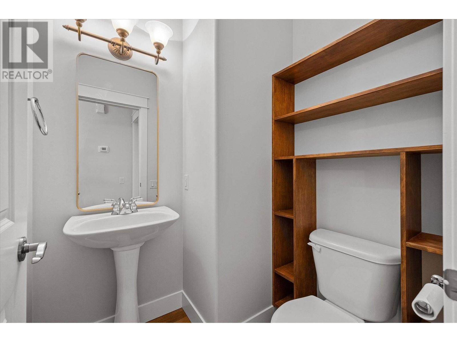 2302 PINE VISTA PLACE Image 31