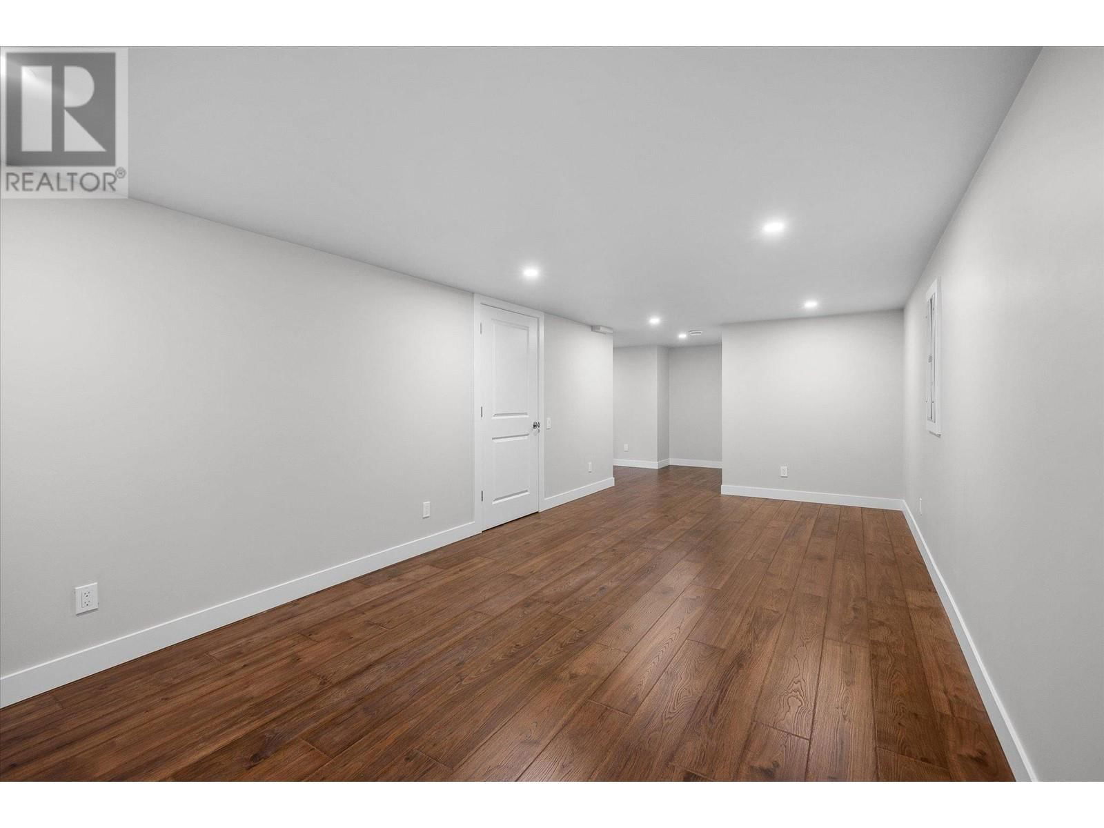 2302 PINE VISTA PLACE Image 65