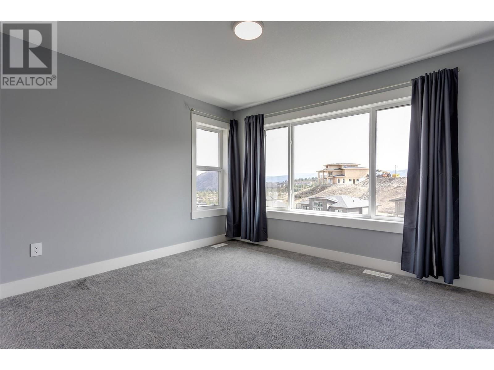 2772 CANYON CREST DRIVE Image 30