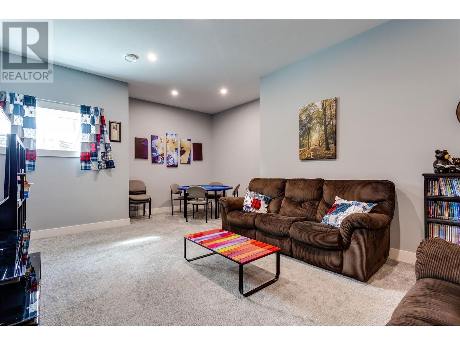 2772 CANYON CREST DRIVE Image 34