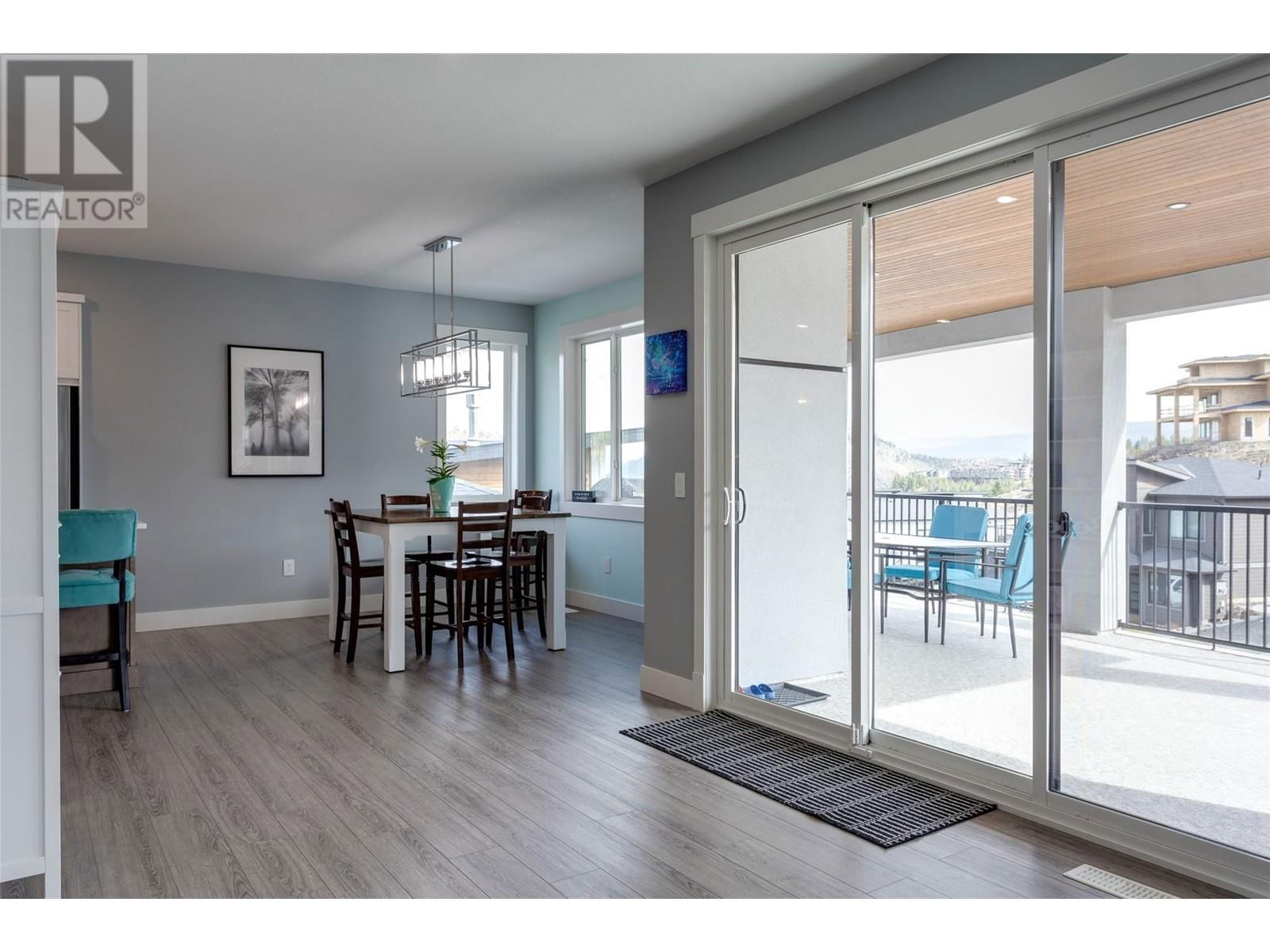 2772 CANYON CREST DRIVE Image 8