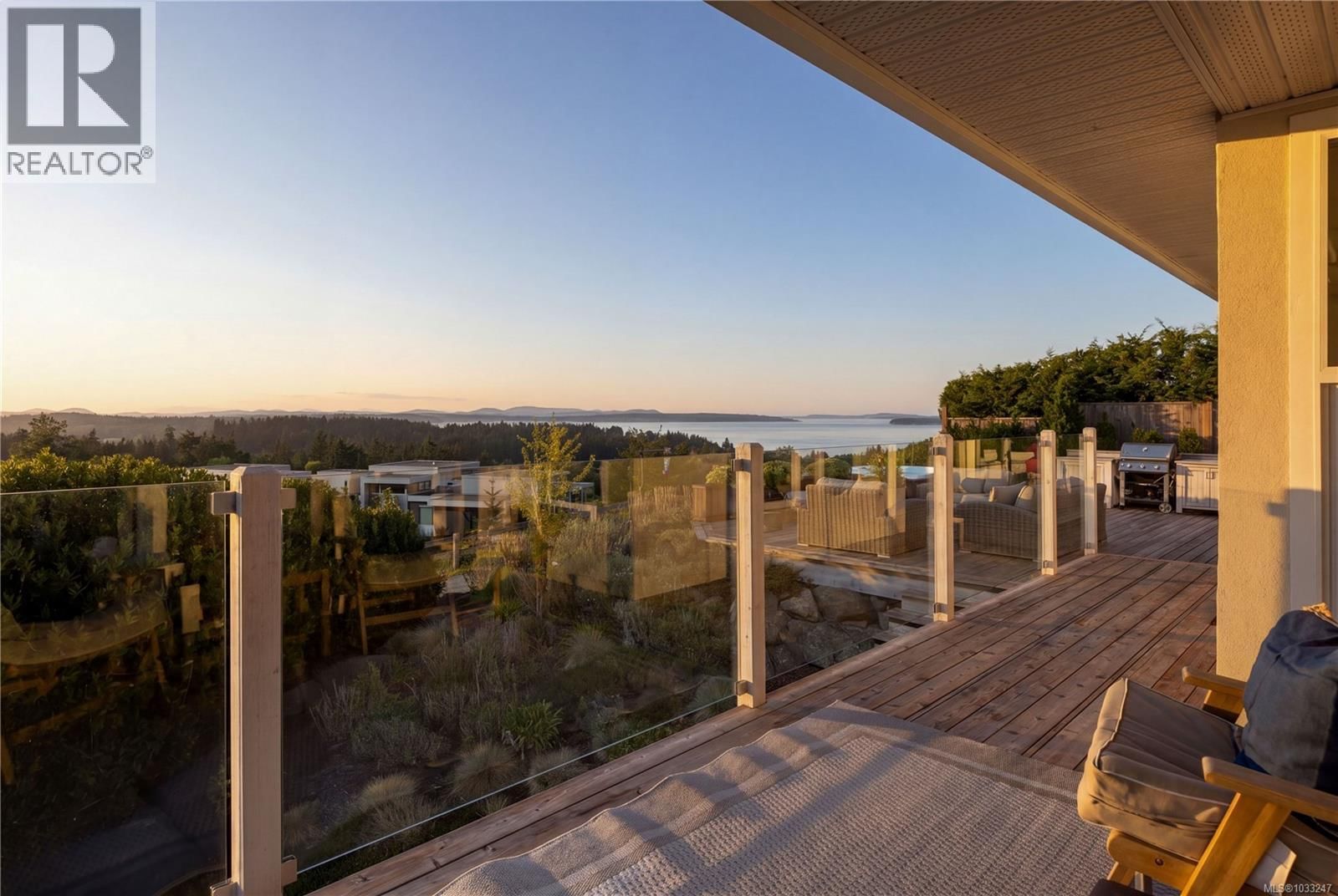 790 Del Monte Place property photo