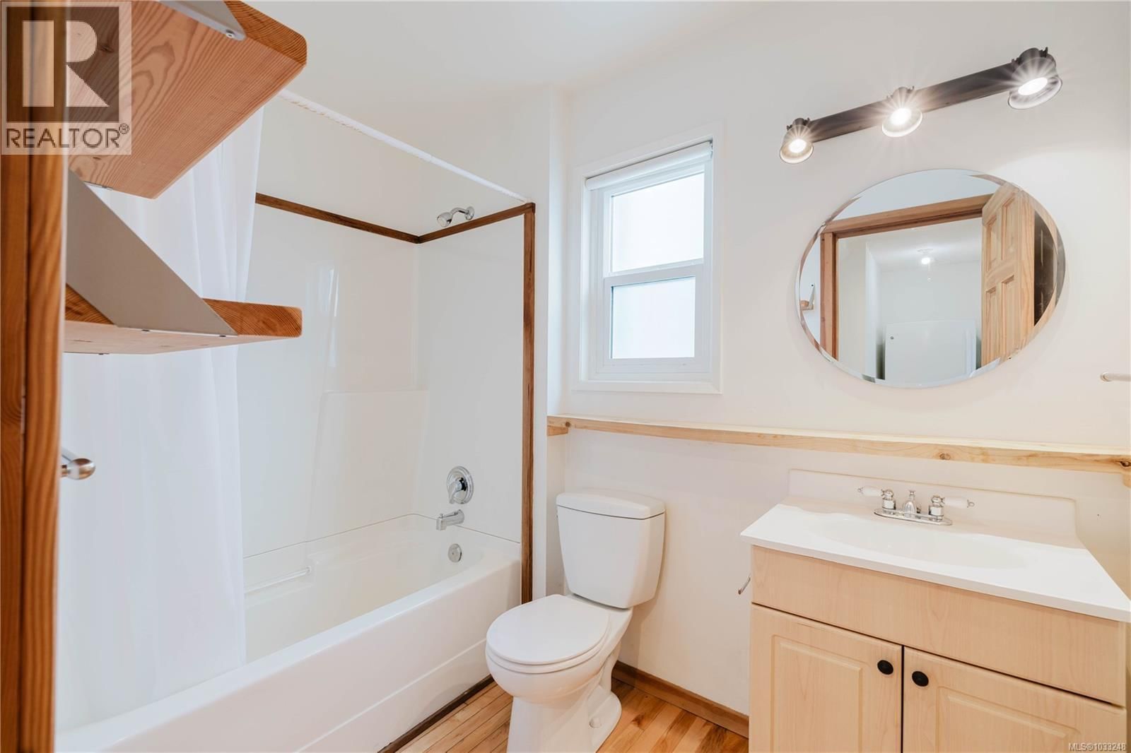 302 - 229 ONTARIO STREET Image 14