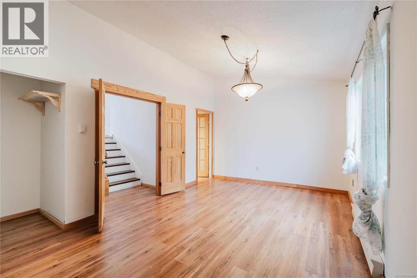 302 - 229 ONTARIO STREET Image 16