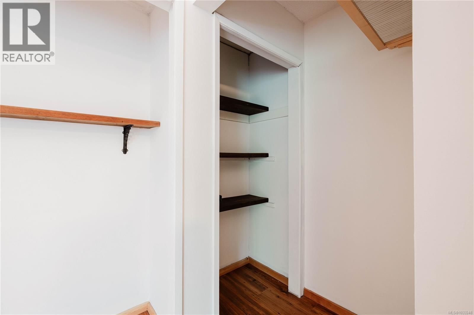 302 - 229 ONTARIO STREET Image 17