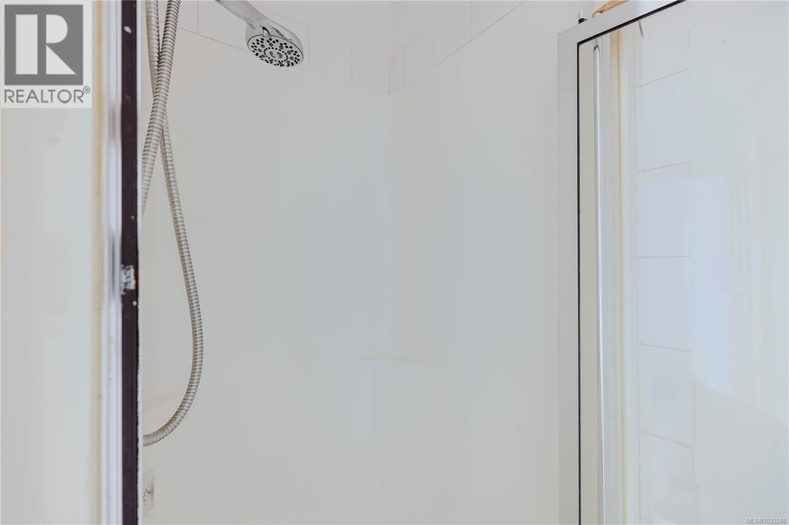 302 - 229 ONTARIO STREET Image 19