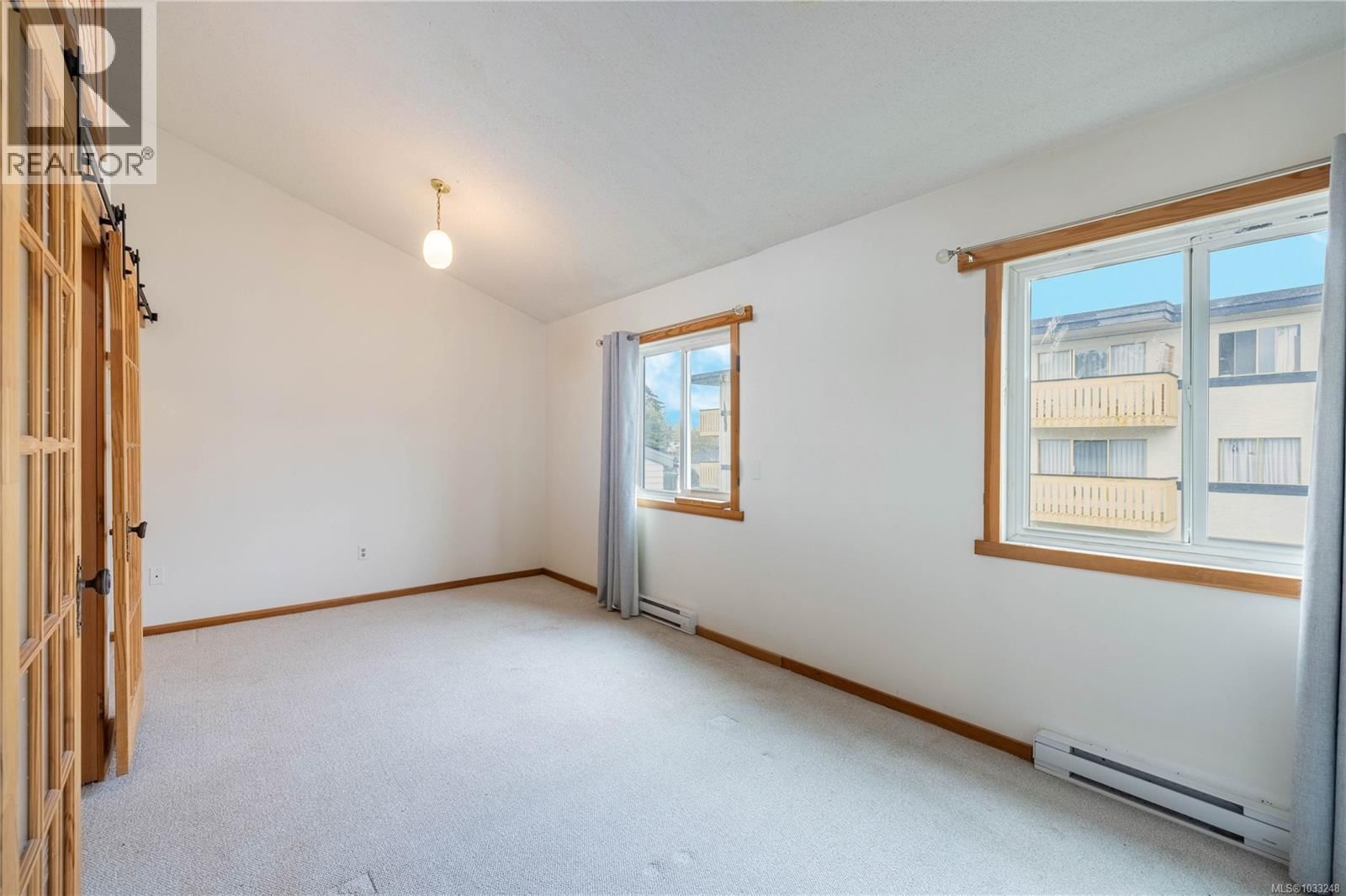 302 - 229 ONTARIO STREET Image 23