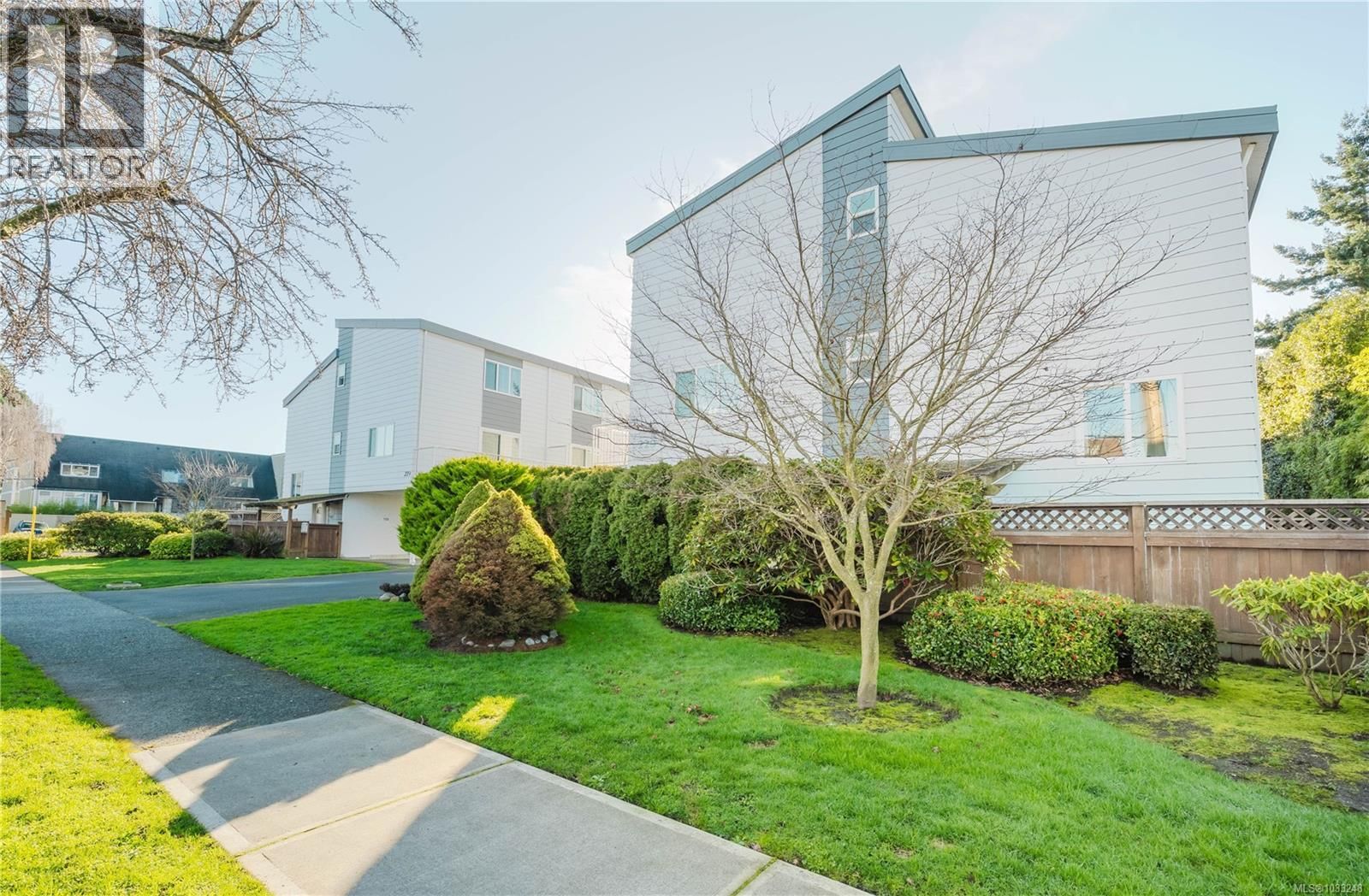 302 - 229 ONTARIO STREET Image 27