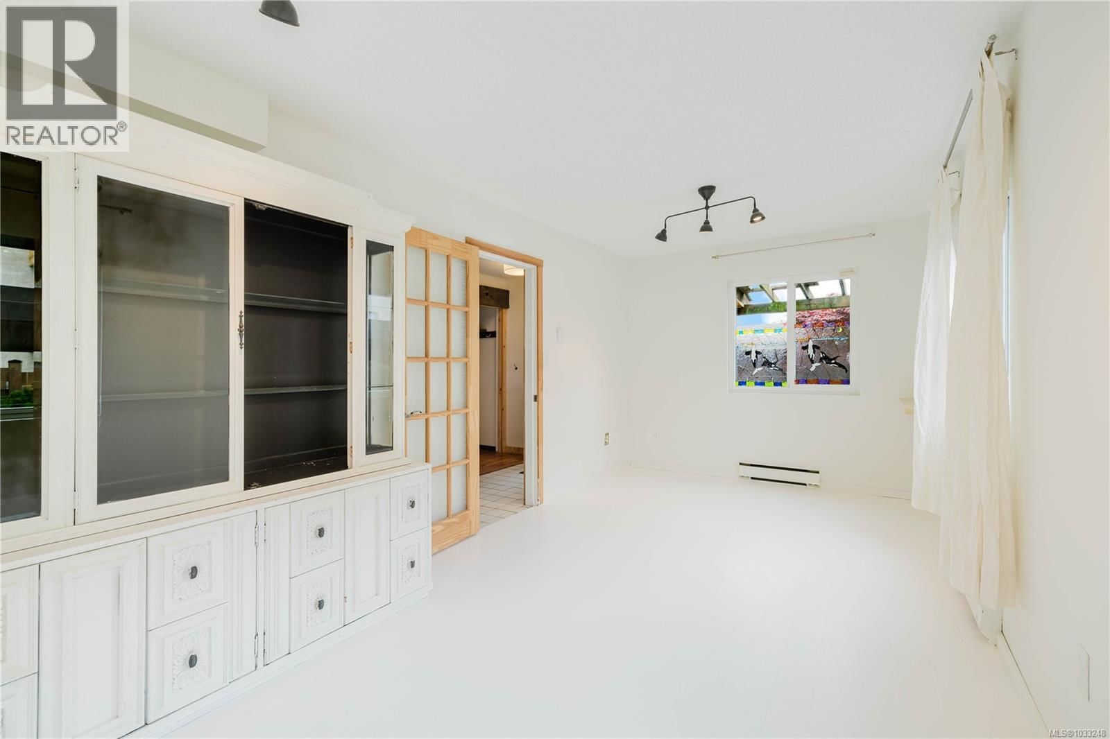 302 - 229 ONTARIO STREET Image 5