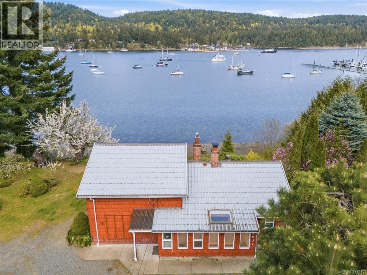 4911 Harbour View Road