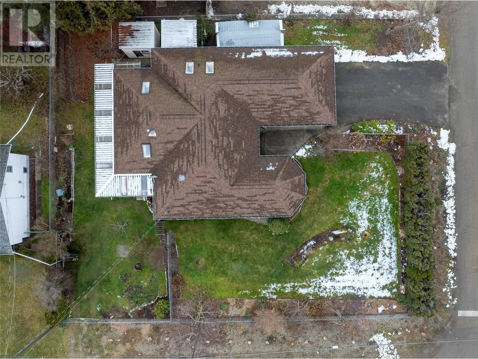 Listing Image 44