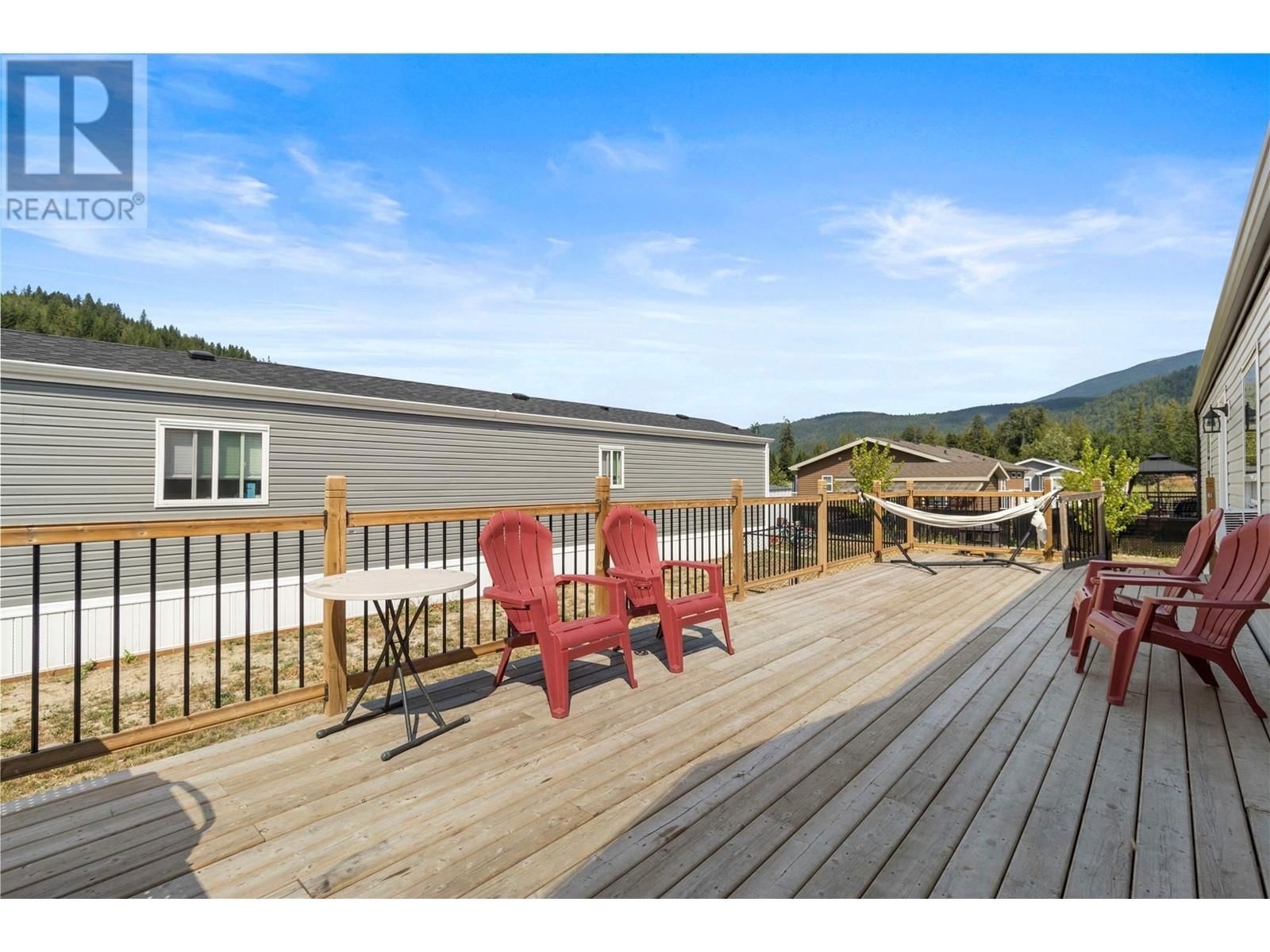2 - 1705 HILLIER ROAD EAST Image 35