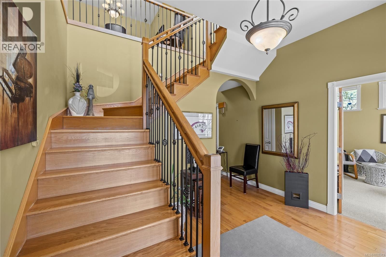 3737 Belaire Drive property photo