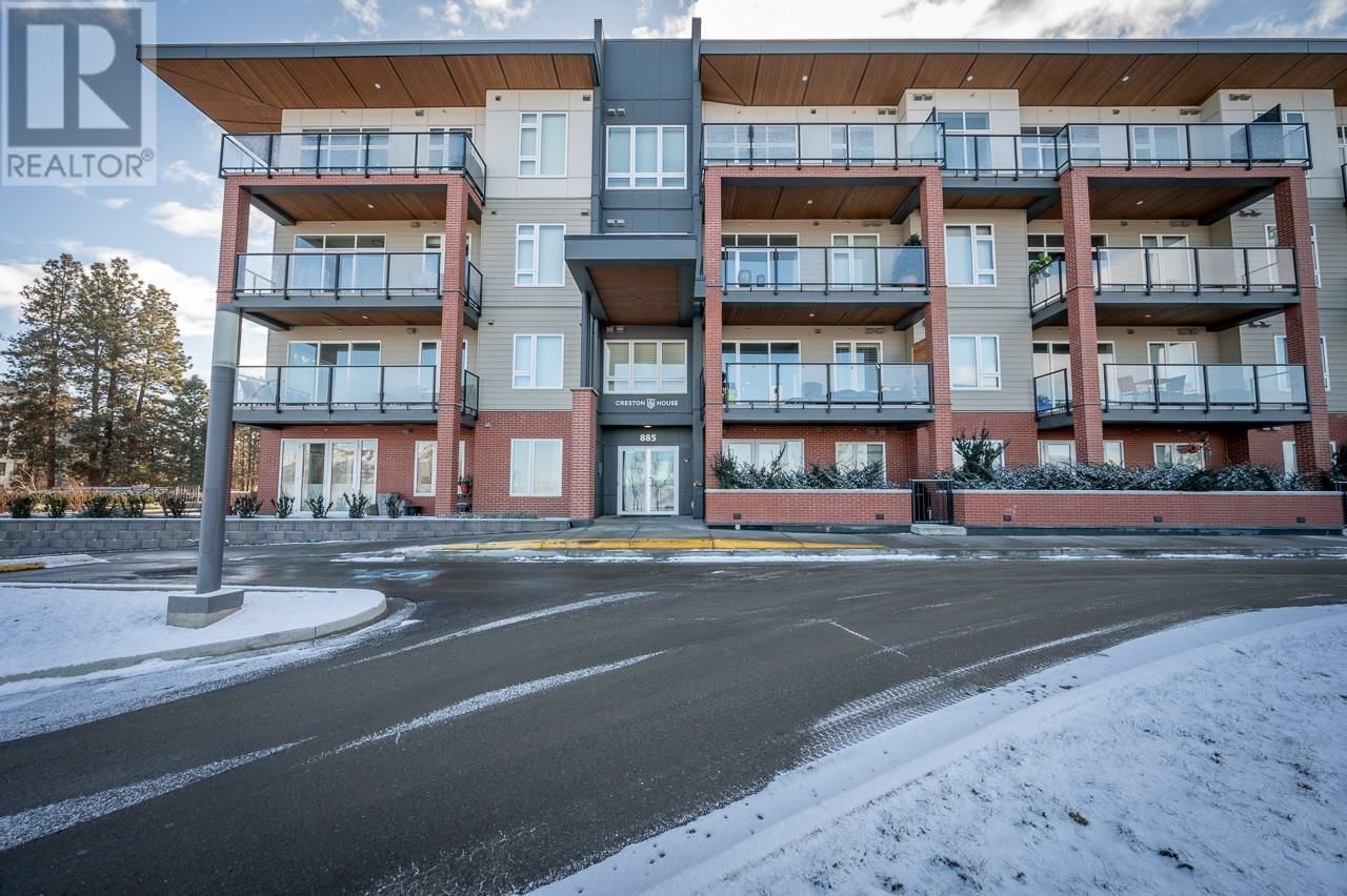 209 - 885 UNIVERSITY DRIVE Image 18