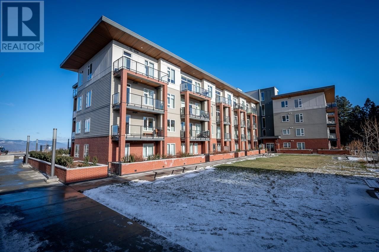 209 - 885 UNIVERSITY DRIVE Image 20