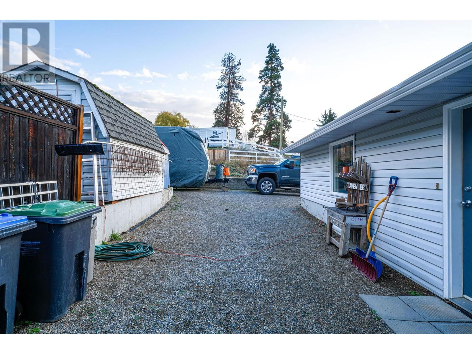 13071 TREWHITT ROAD EAST Image 20