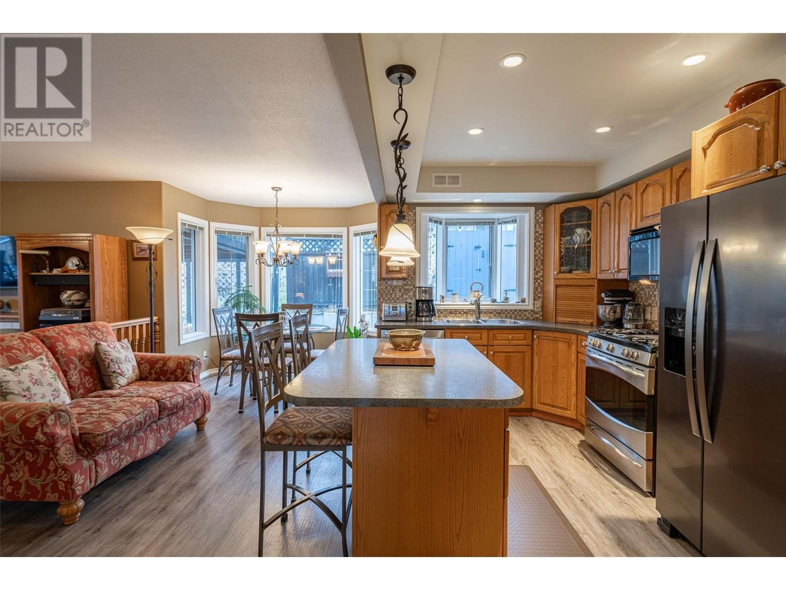 13071 TREWHITT ROAD EAST Image 25