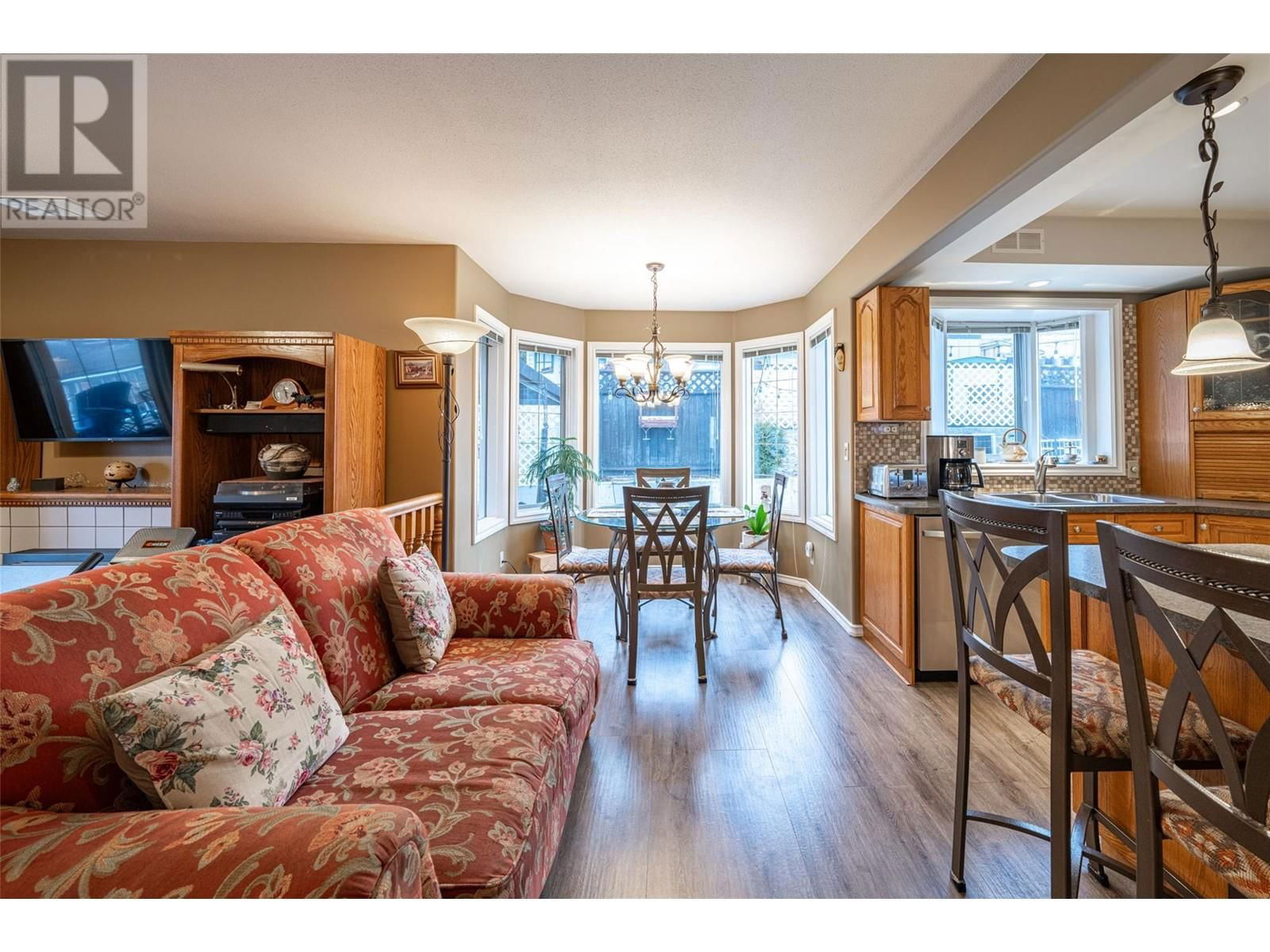 13071 TREWHITT ROAD EAST Image 31