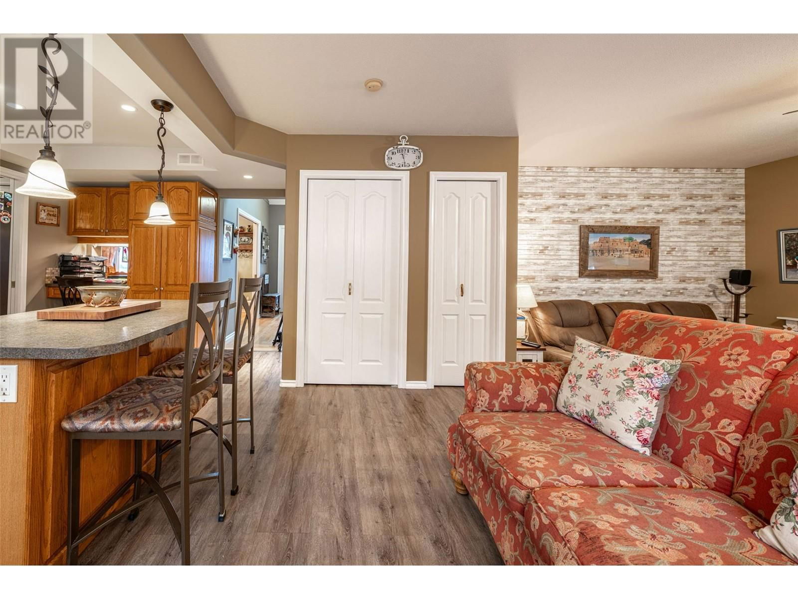 13071 TREWHITT ROAD EAST Image 33