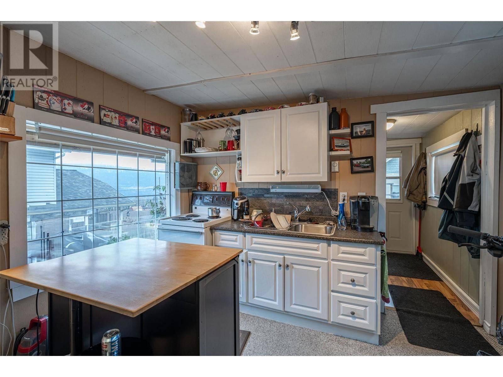 13071 TREWHITT ROAD EAST Image 75