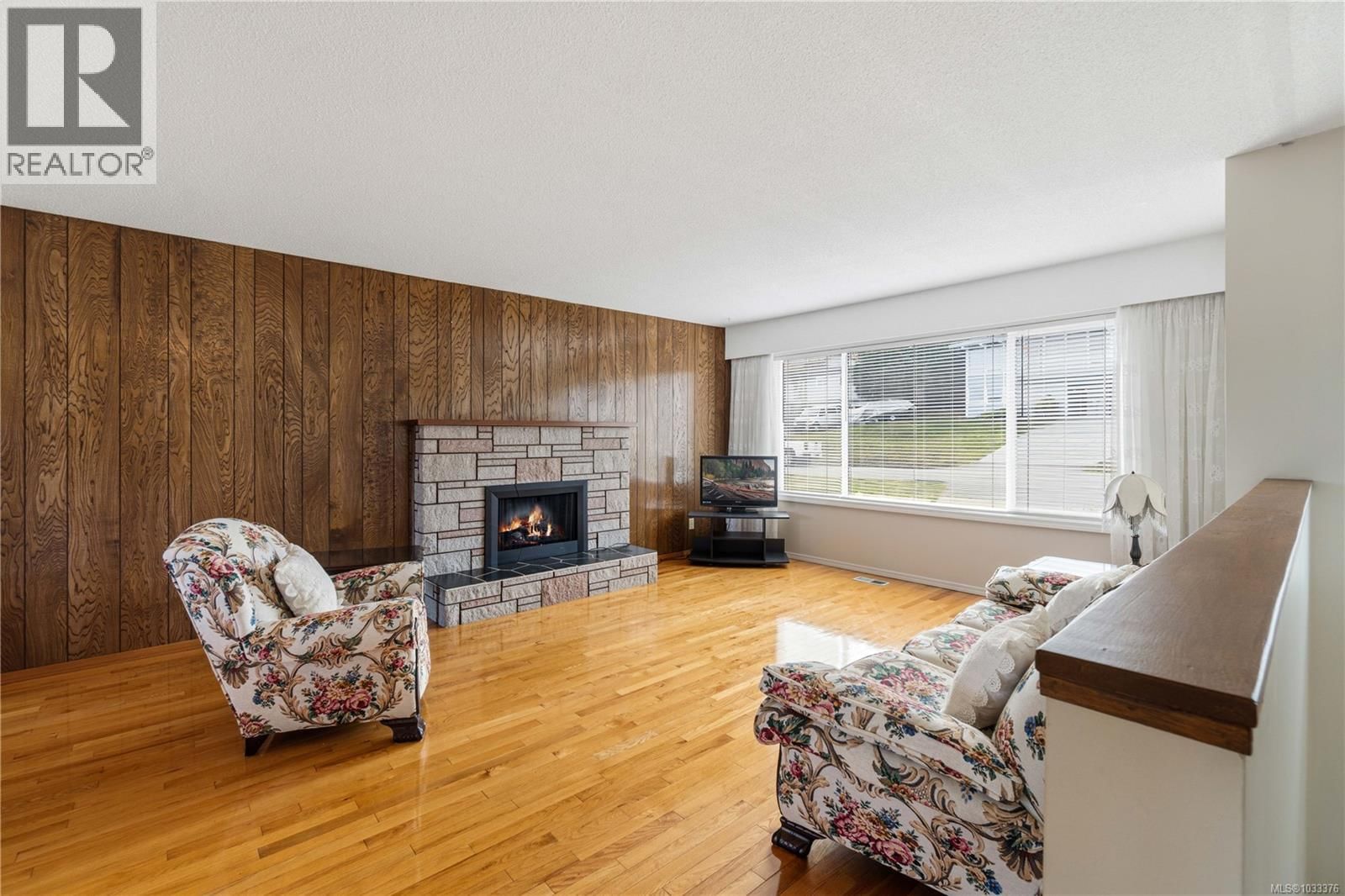 2840 Haliday Crescent property photo