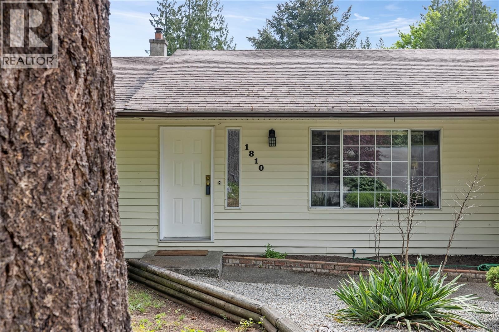 1810 Extension Road property photo