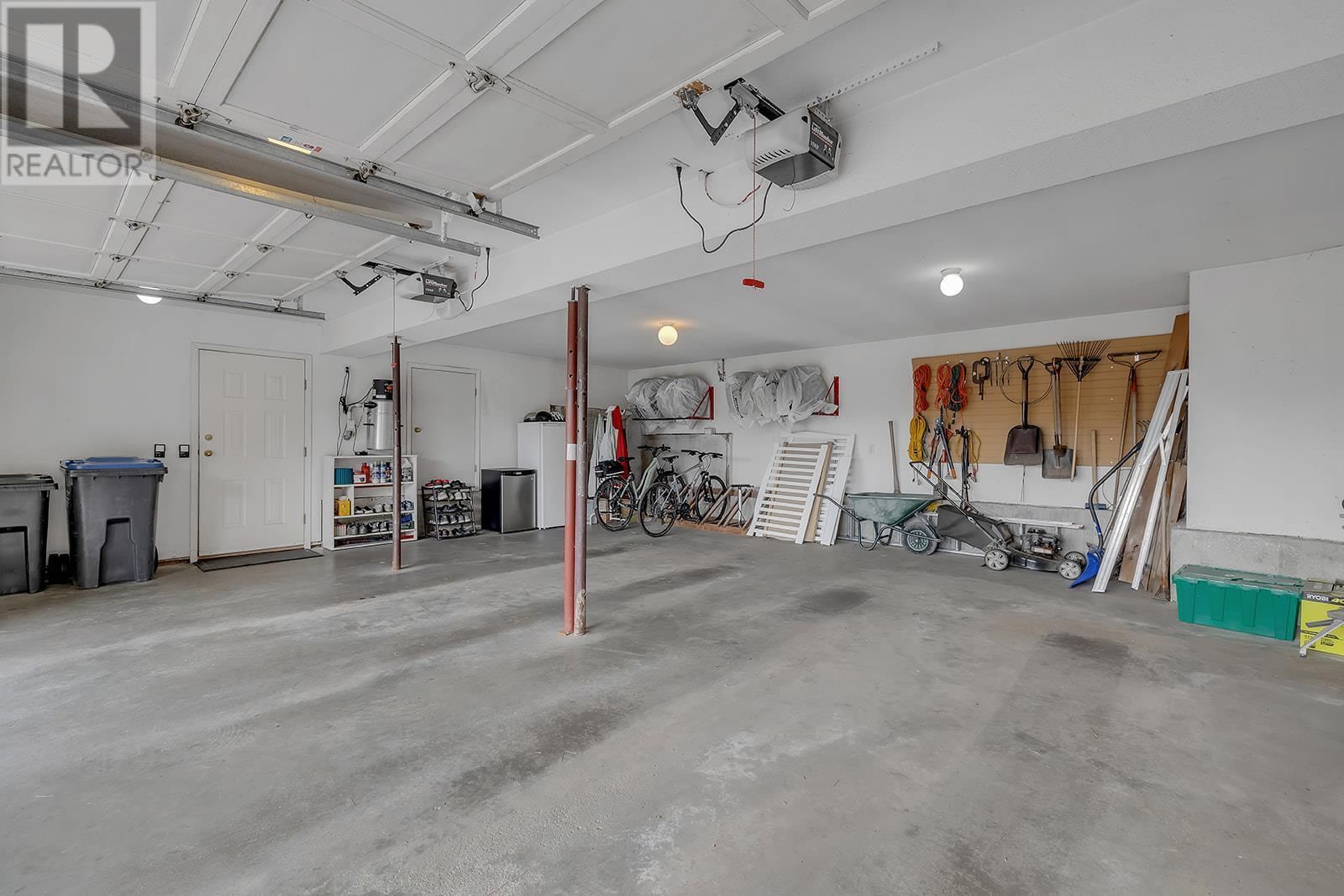 Listing Image 24