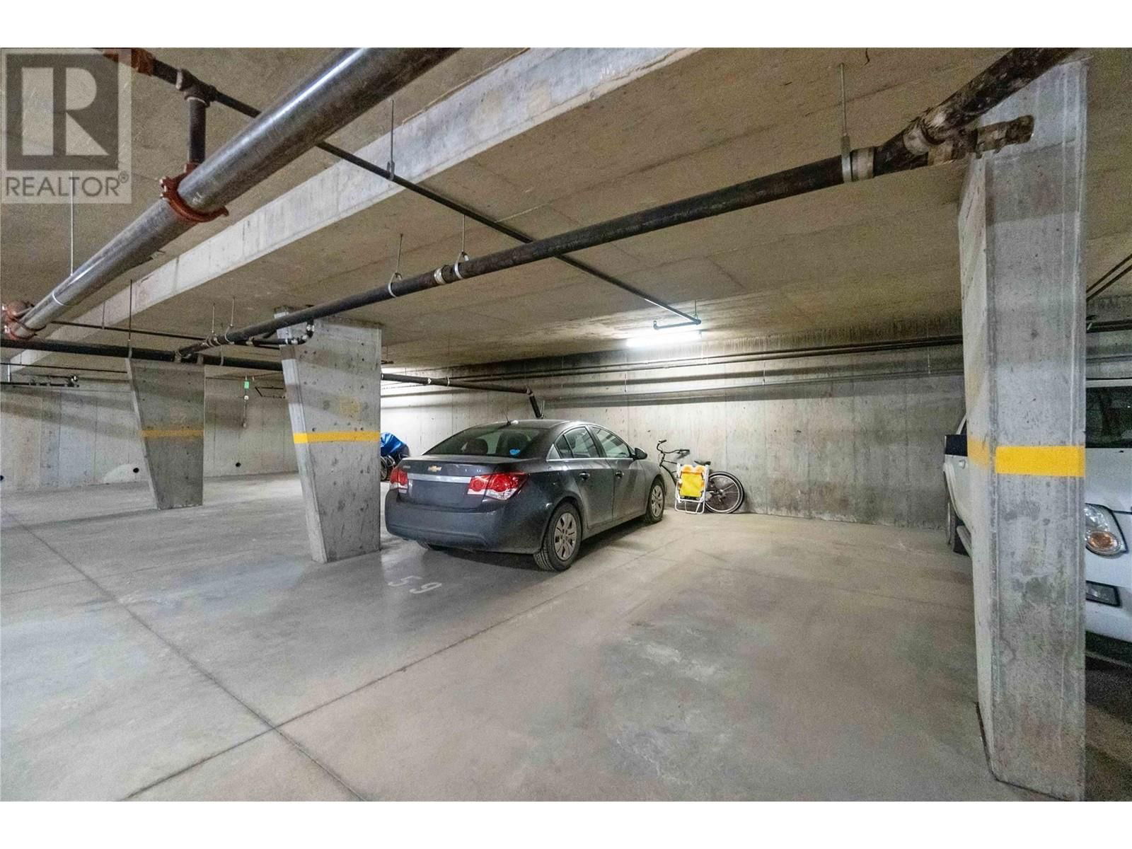 305 - 1002 RIVERSIDE AVENUE Image 71