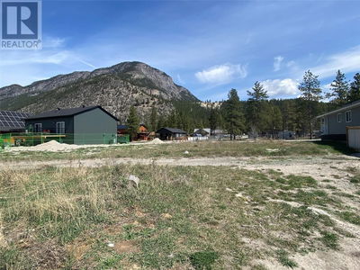 Image #1 of Commercial for Sale at Mountain View, Canal Flats, British Columbia