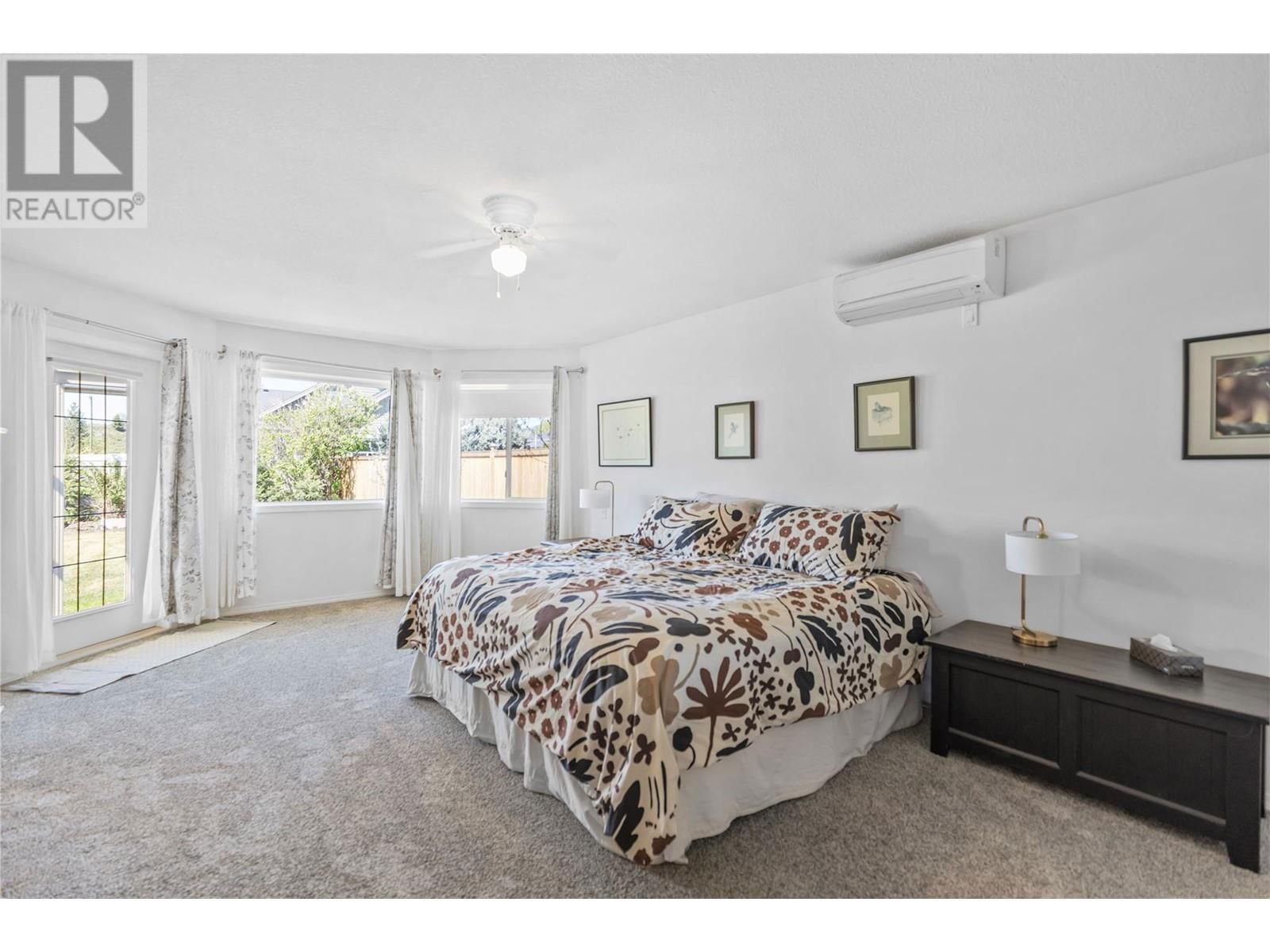 367 ORIOLE WAY Image 25