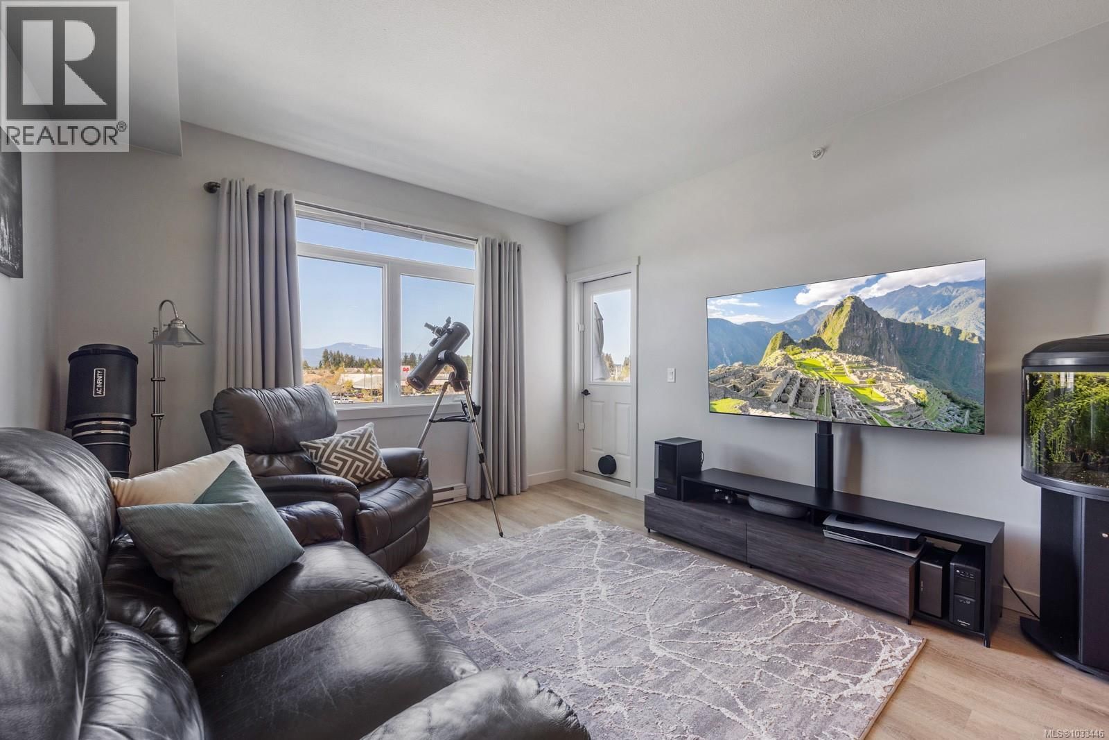403 695 Aspen Road property photo
