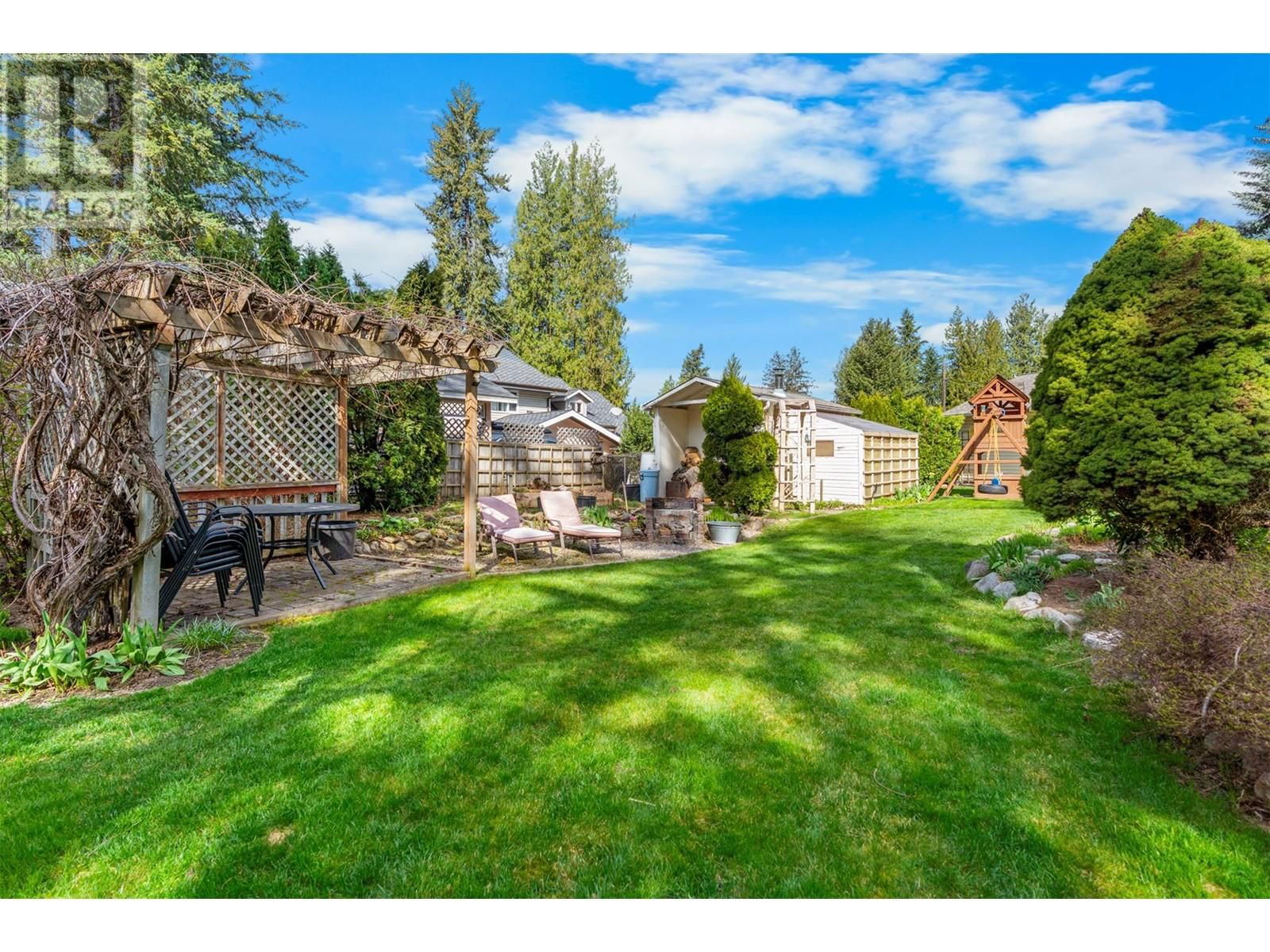3445 SIDNEY CRESCENT Image 39
