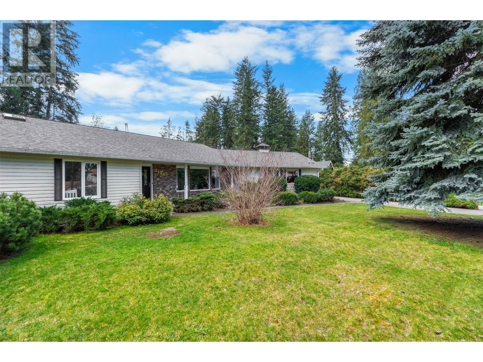 3445 SIDNEY CRESCENT Image 5