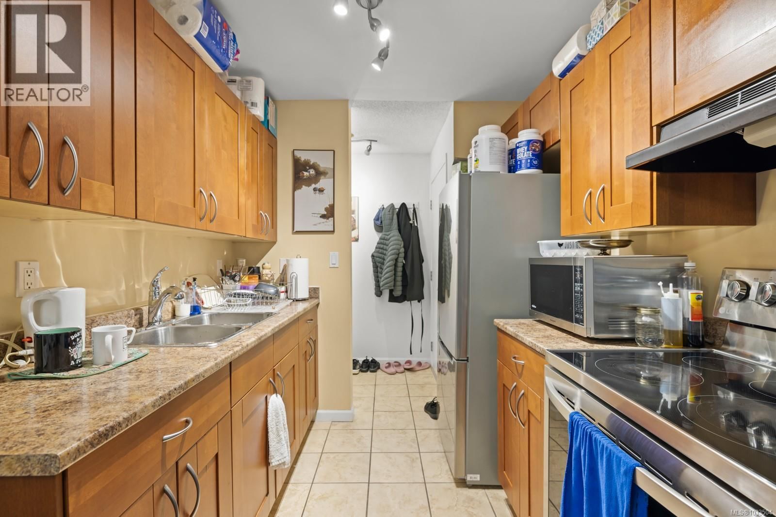 215 3255 Glasgow Avenue property photo