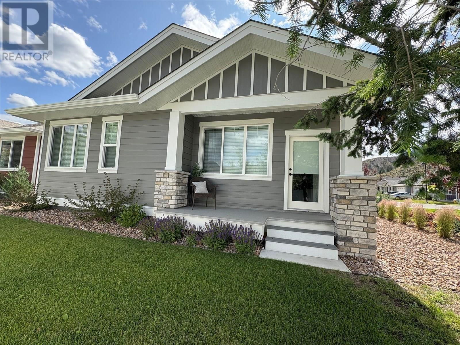 132 - 200 GRAND BOULEVARD Image 3