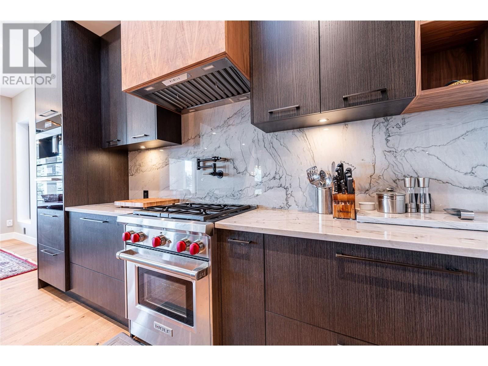 10138 BEACON HILL DRIVE Image 18