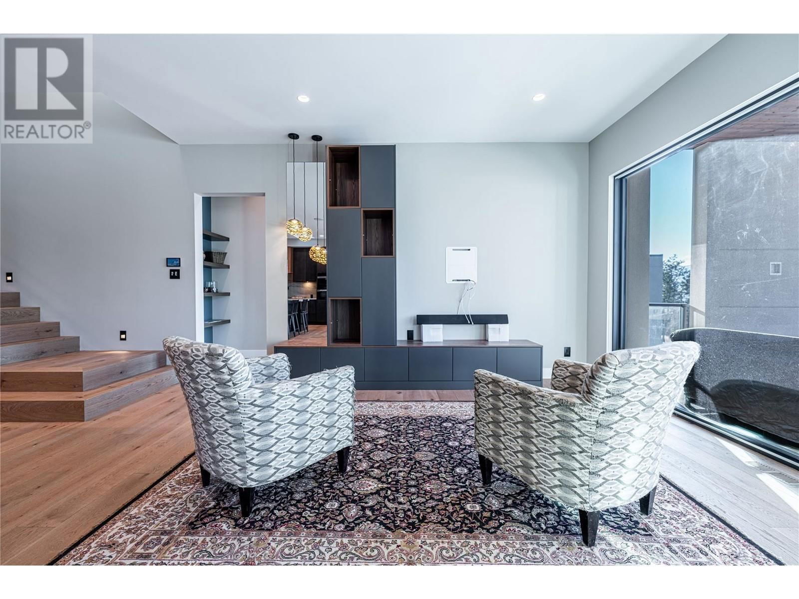 10138 BEACON HILL DRIVE Image 24