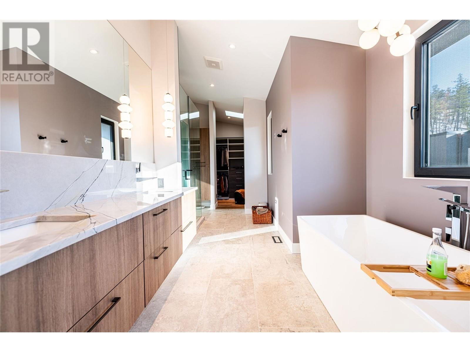 10138 BEACON HILL DRIVE Image 33