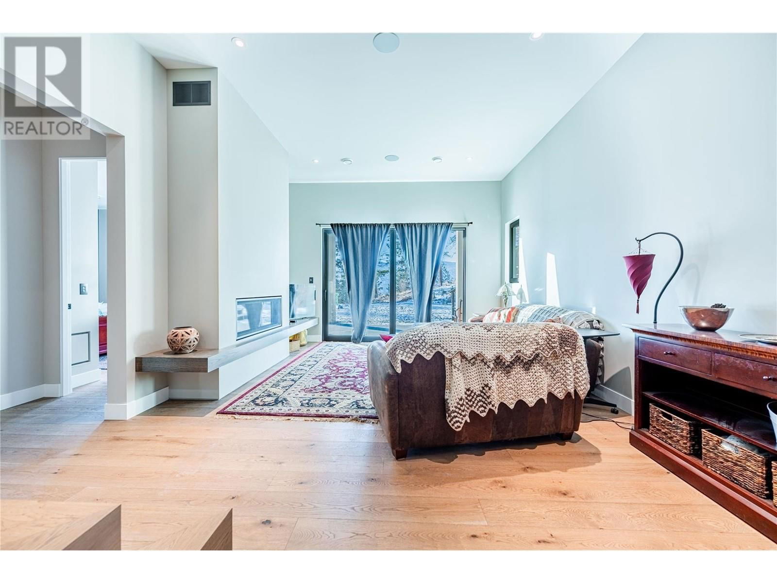 10138 BEACON HILL DRIVE Image 55