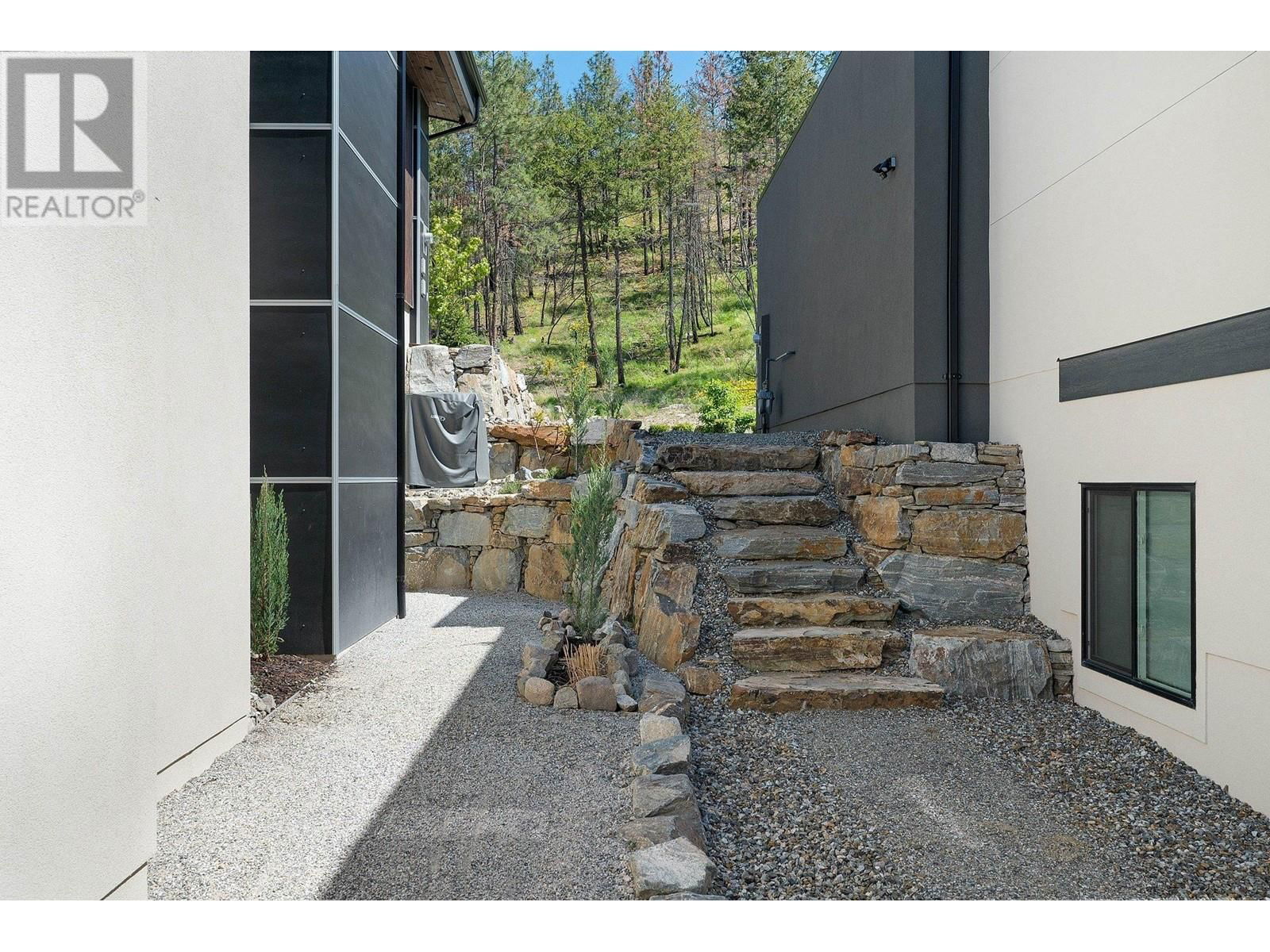 10138 BEACON HILL DRIVE Image 90
