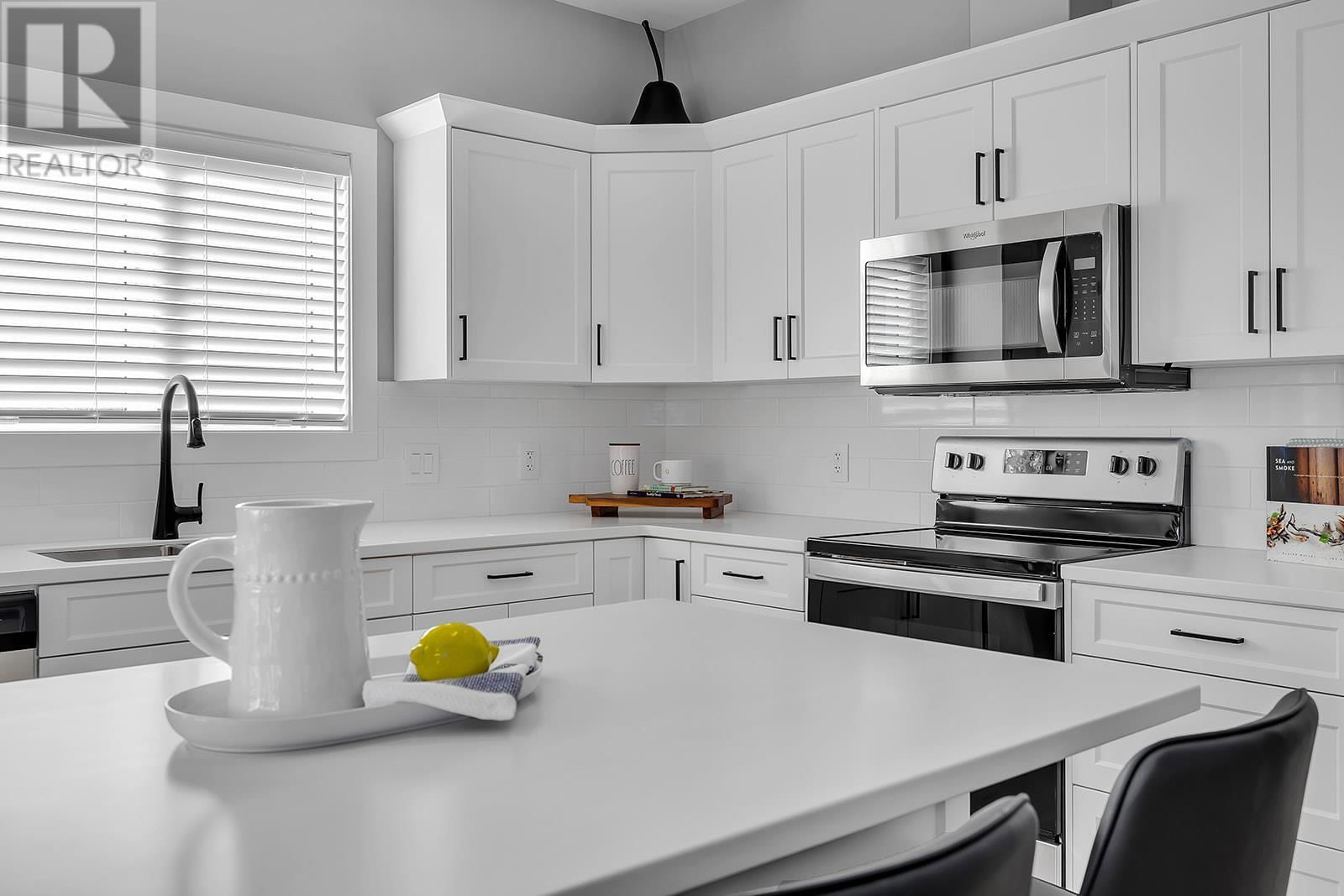 3755 ST. JAMES DRIVE Image 7