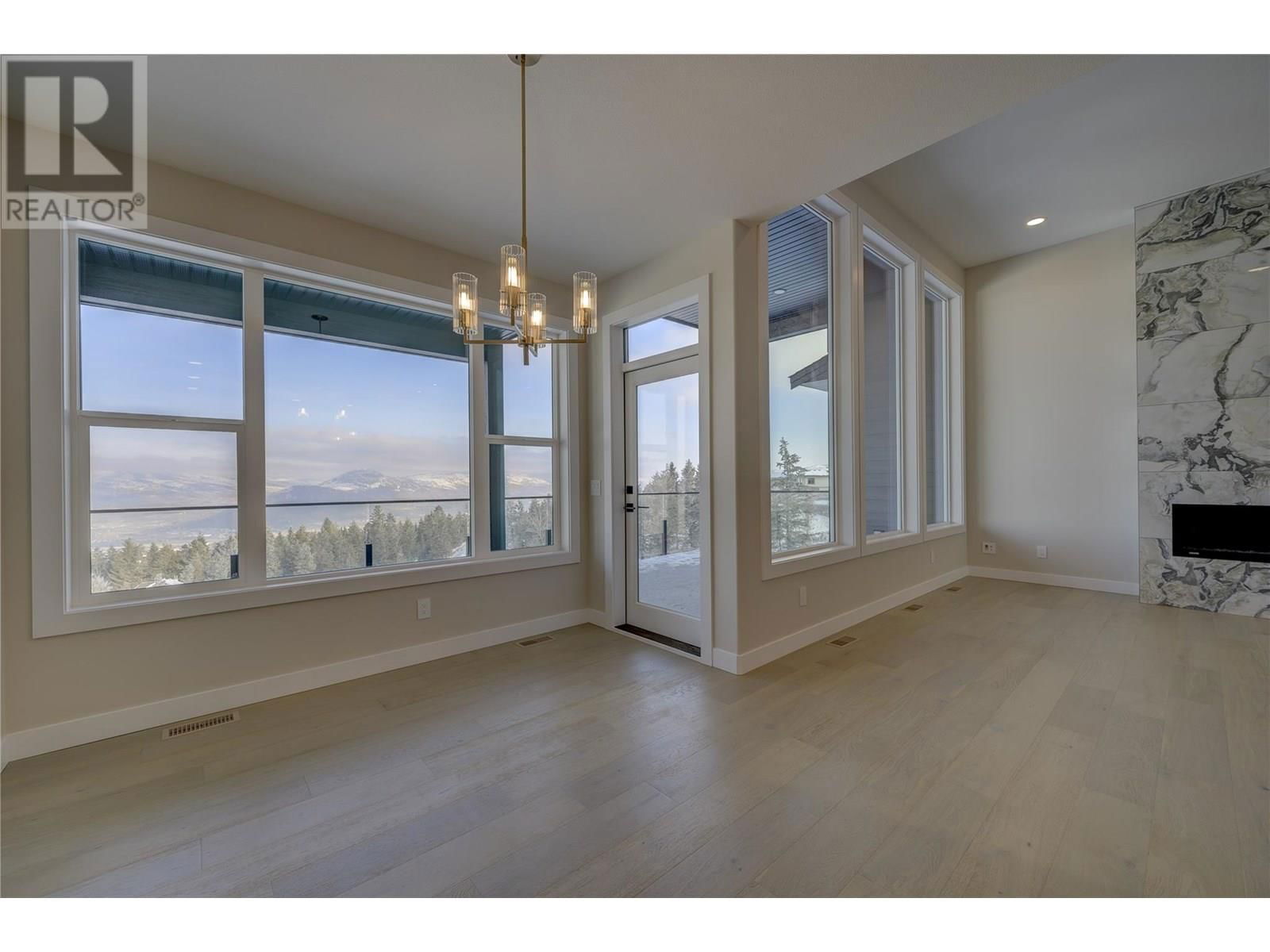 2138 LINFIELD DRIVE Image 10